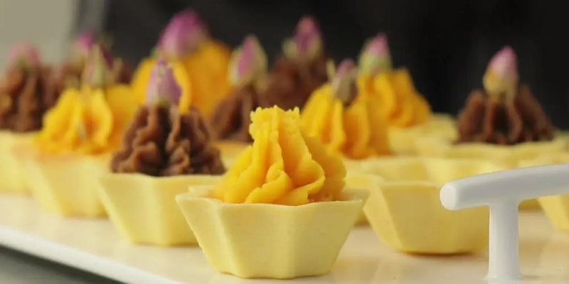 طرز تهیه حلوای شیر مجلسی | آموزش مرحله ای نکات مهم پخت